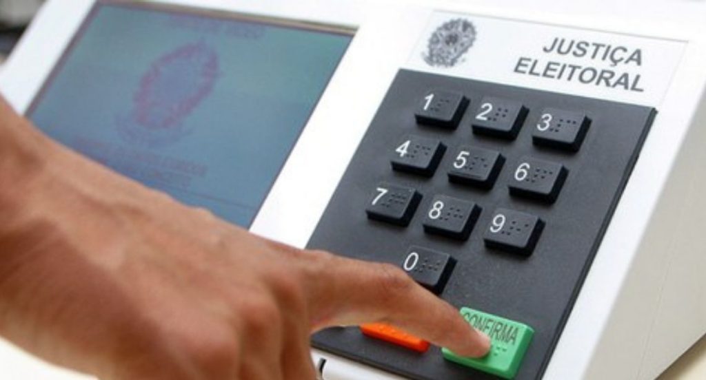 Pesquisa Quaest aponta vantagem de Flávio Bolsonaro em cinco estados pesquisa-quaest-aponta-vantagem-de-flavio-bolsonaro-em-cinco-estados